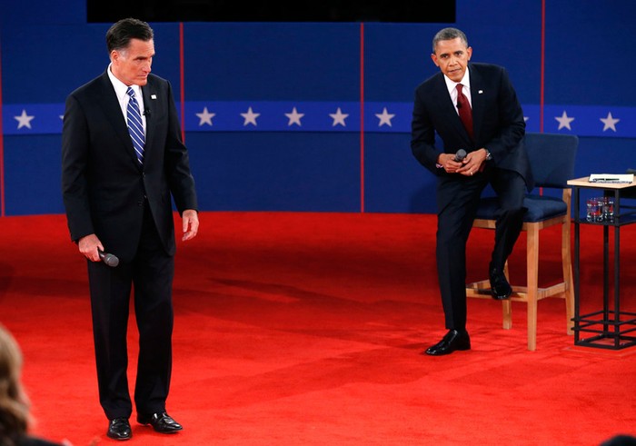 Hai ứng cử viên Tổng thống Mỹ bước vào vòng tranh luận trực tiếp trên truyền hình lần thứ hai.
